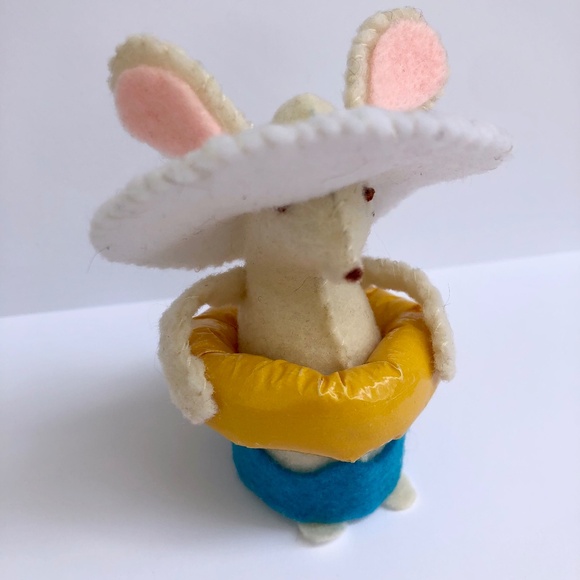 Summer Vacation Mouse Art Doll with Yellow Inner Tube Float - Picture 3 of 7